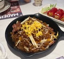 Black Gold Dry Fried Beef Rice Noodles