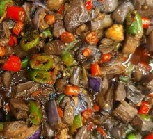 Stir-Fried Eggplant with Green Pepper