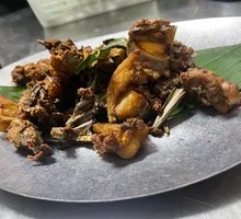 Lemongrass Fried Chicken Bones