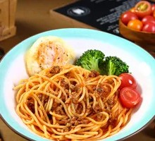 Tomato Meat Sauce Pasta