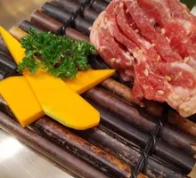 Marinated Beef Ribs Roll