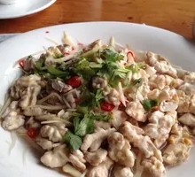 Cold-Pressed Walnut Salad