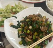 Yunnan-style Pork Stir-fry