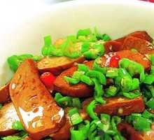 Stir-fried Celery with Tofu Skin