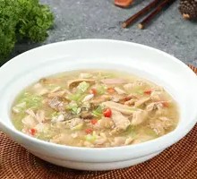 Green Pepper Stir-fried Wild Mushroom