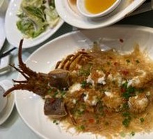 Steamed Baby Abalone with Garlic Powder