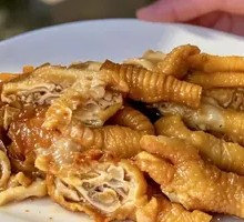 Steamed Chicken Feet with Soy Sauce