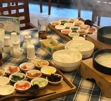 Crossing-the-bridge Rice Noodles