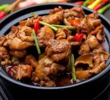 Stewed Chicken with Brown Sauce