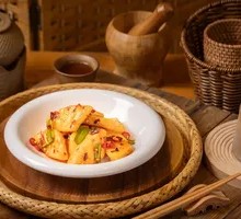 Dai-style Pineapple
