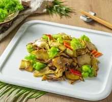 Stir-fried Enoki Mushroom with Wrinkled Chili