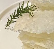 Lemon Rose Milk Fan Roll
