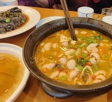 Golden Soup Sour Cabbage Fish Slices