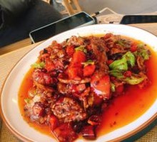 Green Pepper and Tomato Stir-fried with Pork Slices