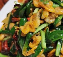 Leek and River Shrimp Stir-fry