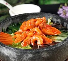 Fresh Shrimp Stone Pot Rice