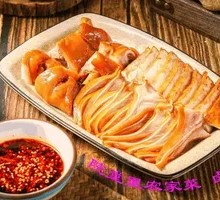 Braised Dish Platter