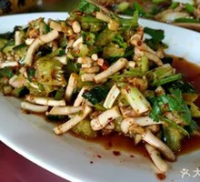 Cucumber and Fo-ti Root Salad