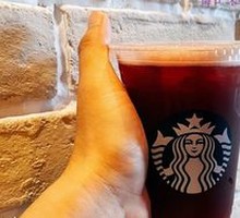 Ice-Shaken Raspberry Blackcurrant