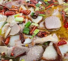 Sour Cabbage Pork Trotter