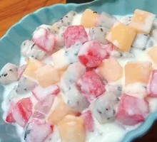 Yogurt Fruit Bowl