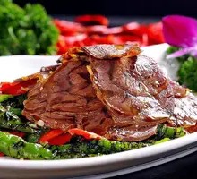 Stir-Fried Beef with Roasted Chili