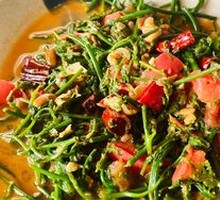 Stir-Fried Fern Shoots