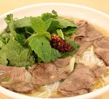 Clear Soup Beef Noodles