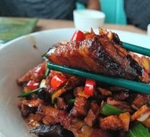 Pickled Radish Stir-fried with Salted Pork