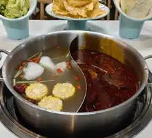 Yin-Yang Hot Pot