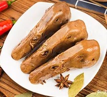 Five-Spice Braised Duck Heads