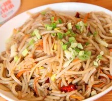 Stir-Fried Rice Noodles with Fresh Meat