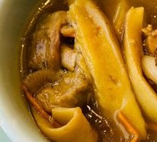 Mushroom Aromatic Chicken Pot