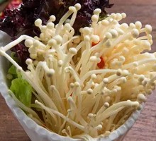 Enoki Mushroom