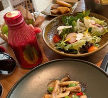 Chicken Mushroom Wild Vegetable Salad