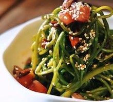 Cold-Mixed Water-Weed Flower