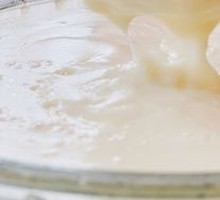 Skillful Stir-Fried Fresh Milk