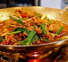 Guozi Lou Over-the-Bridge Beef