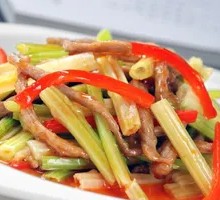 Celery and Beef Stir-fry