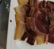 Pickled Mustard Greens with Old Sausage