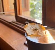 Apple Cinnamon Latte