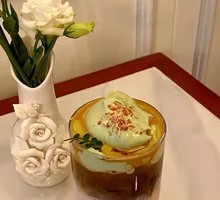 Floral Matcha Vienna