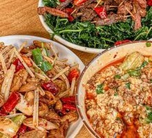 Yellow-Braised Stinky Tofu