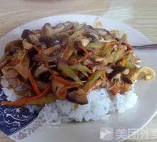 Shiitake Mushroom and Pork Noodles