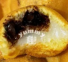 Chocolate Mochi Egg Waffle