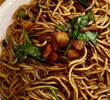Signature Braised Noodles