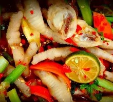 Dai-style Sour Chicken Feet