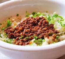 Braised Rice Noodles