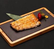 Grilled Live Eel with Sweet Sauce