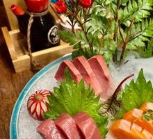 Sushi Sui Premium Sashimi Platter